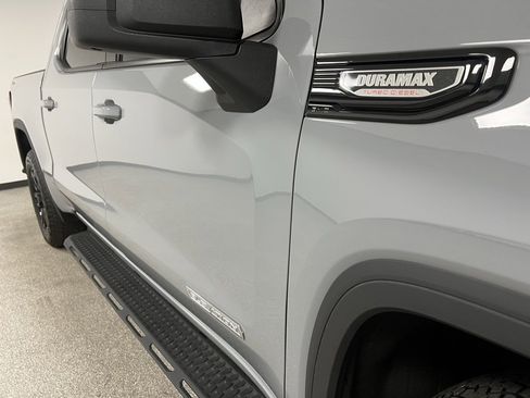 Used 2024 GMC Sierra 1500 Elevation image 15