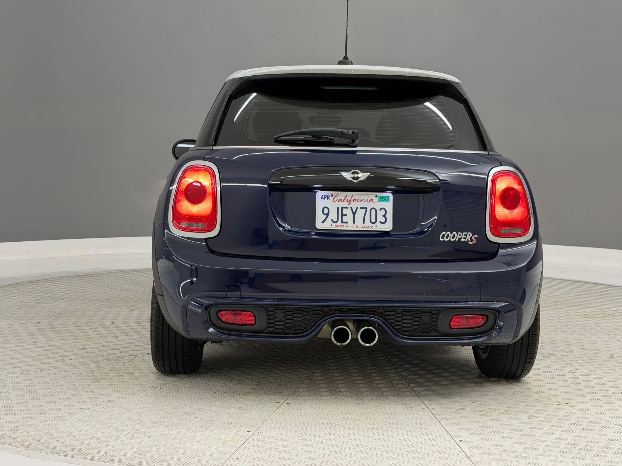Used 2015 MINI Cooper S FWD image 9