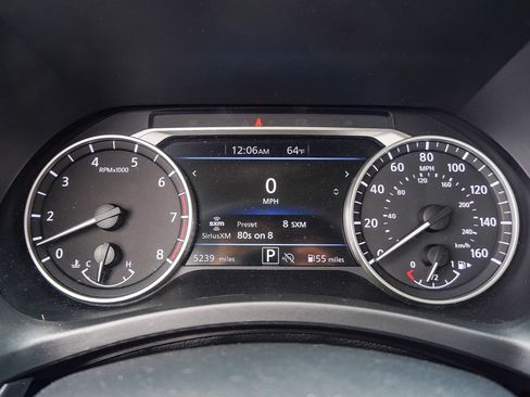 Used 2025 Nissan Sentra SV w/ Trunk Package FWD image 27