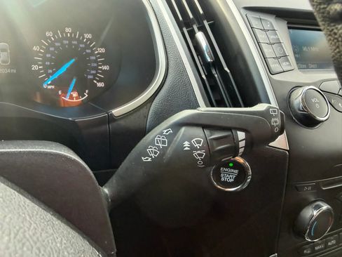 Used 2018 Ford Edge SEL AWD/4WD image 17