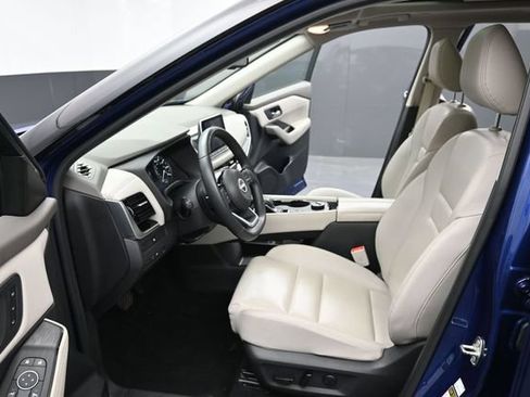 Used 2023 Nissan Rogue SL AWD/4WD image 27