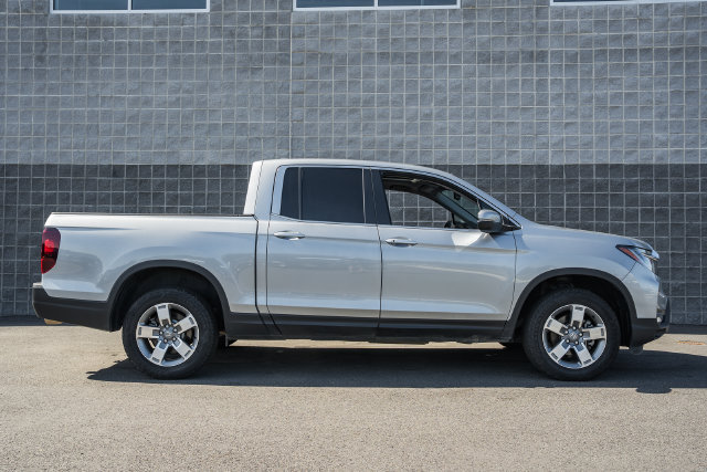 Used 2026 Honda Ridgeline RTL image 3