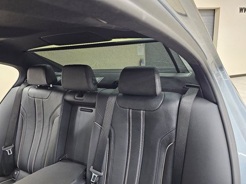 Used 2019 BMW 540i xDrive image 28