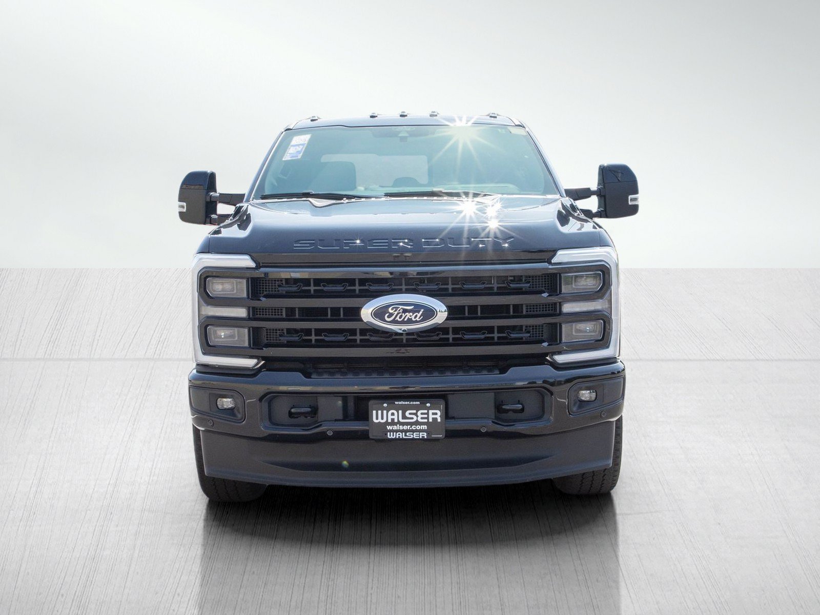 Used 2025 Ford F350 Platinum AWD/4WD image 8