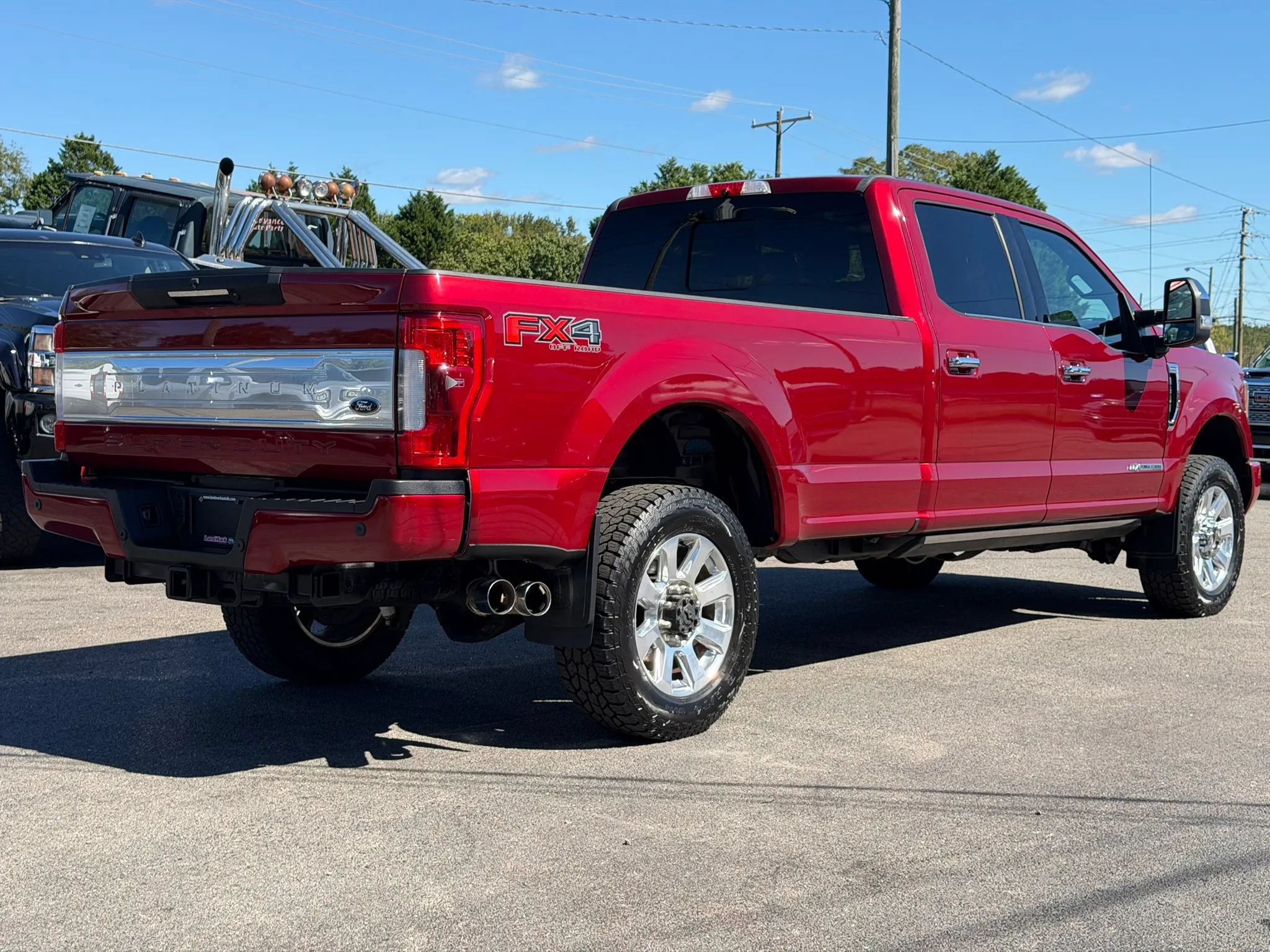 Used 2017 Ford F350 Platinum w/ Platinum Ultimate Package AWD/4WD image 5