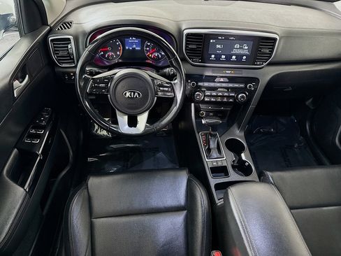 Used 2022 Kia Sportage EX image 17
