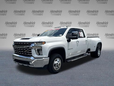 Used 2022 Chevrolet Silverado 3500 LTZ w/ LTZ Convenience Package AWD/4WD image 5