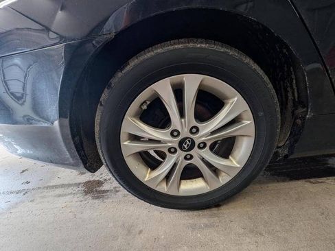 Used 2012 Hyundai Sonata Limited FWD image 16