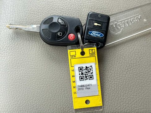 Used 2010 Ford Flex SEL FWD image 20