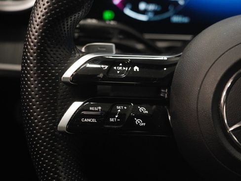 Certified 2022 Mercedes-Benz C 300 4MATIC Sedan image 17