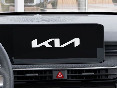 New 2026 Kia K5 LXS FWD image 20