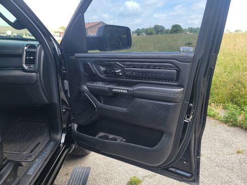 Used 2022 RAM 1500 Limited w/ Night Edition AWD/4WD image 33