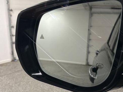 Used 2023 Jeep Grand Cherokee Overland w/ MOPAR Finishing Package image 57