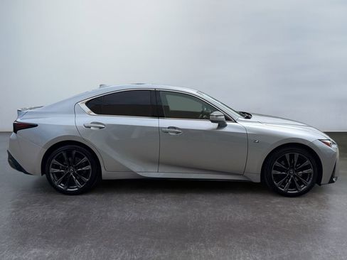 Used 2022 Lexus IS 350 F Sport w/ Memory Package AWD/4WD image 4