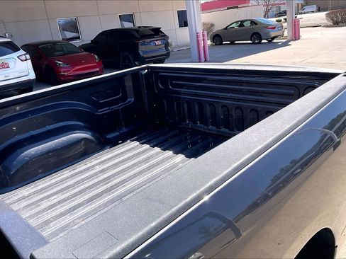 Used 2019 RAM 1500 Express w/ Express Value Package image 30