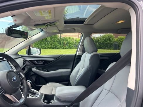 Used 2022 Subaru Outback Limited AWD/4WD image 10