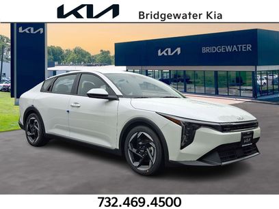 New 2025 Kia K4 EX