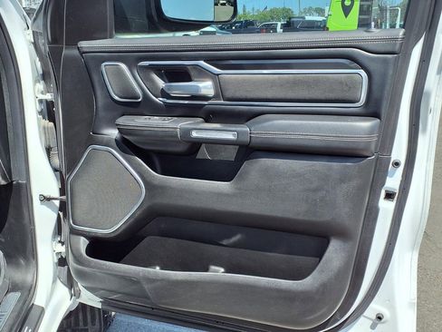 Used 2022 RAM 1500 Laramie AWD/4WD image 14