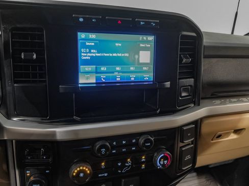 Used 2024 Ford F350 XLT w/ 360-Degree Camera Package AWD/4WD image 24