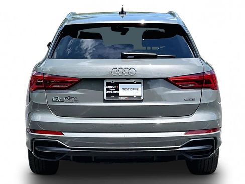 Used 2022 Audi Q3 2.0T Premium Plus w/ Premium Plus Package AWD/4WD image 5