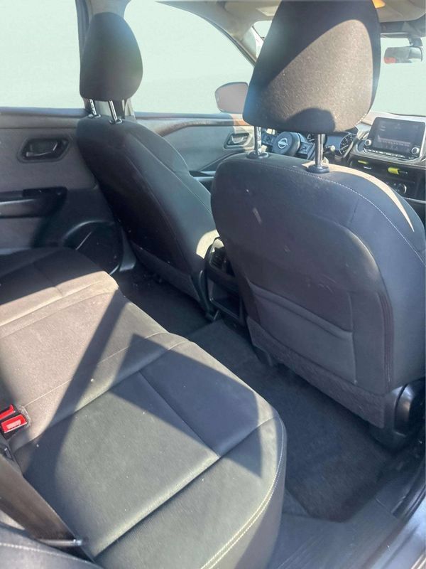 Used 2023 Nissan Rogue S FWD image 12
