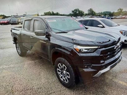 Used 2024 Chevrolet Colorado Z71 w/ Z71 Convenience Package 2