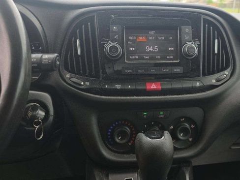 Used 2022 RAM ProMaster City Tradesman FWD image 28