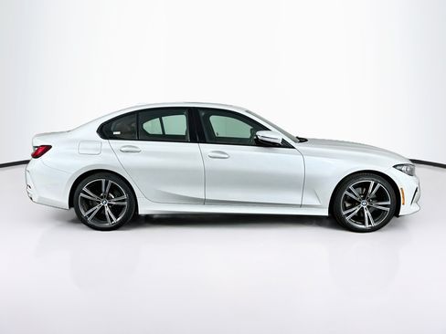 Used 2023 BMW 330i Sedan w/ Driving Assistance Package RWD image 9