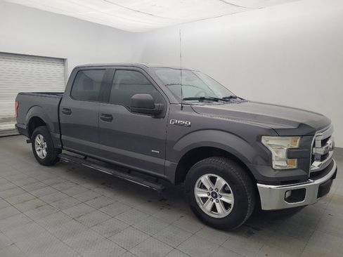 Used 2016 Ford F150 XLT RWD image 11