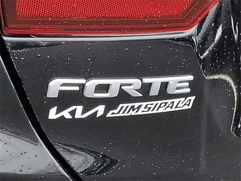 Used 2023 Kia Forte GT-Line w/ GT-Line Premium Package image 31