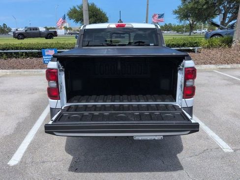 Certified 2025 Ford Maverick Lariat AWD/4WD image 13