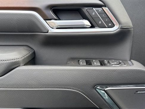 New 2026 GMC Sierra 2500 Denali w/ Denali Reserve Package image 11