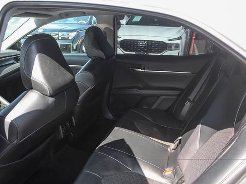 Used 2022 Toyota Camry XSE FWD image 23