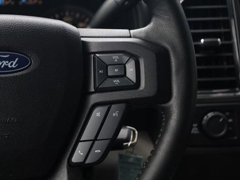 Used 2017 Ford F150 XLT w/ Equipment Group 302A Luxury AWD/4WD image 8