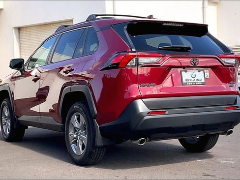 Used 2023 Toyota RAV4 XLE AWD/4WD image 10
