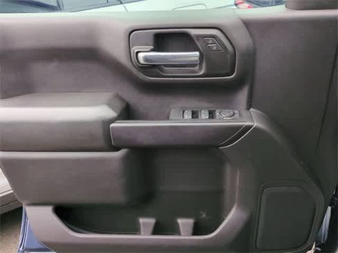Used 2022 Chevrolet Silverado 1500 Custom image 29
