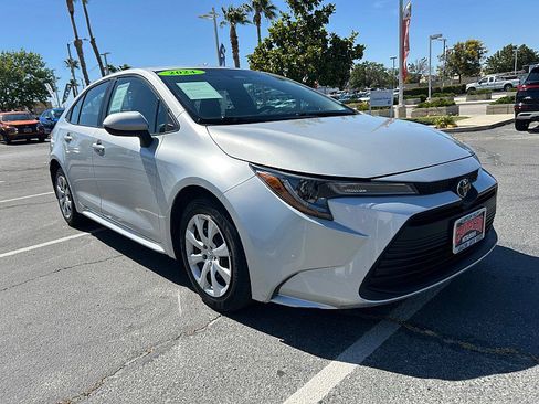 Used 2024 Toyota Corolla LE FWD image 1
