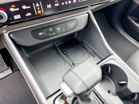 New 2026 Kia Carnival SX image 26