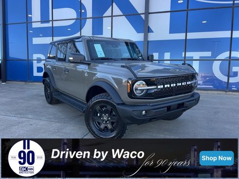 New 2025 Ford Bronco Outer Banks image 1