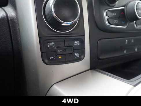 Used 2018 RAM 1500 Big Horn image 8