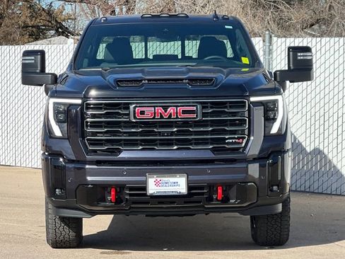 New 2026 GMC Sierra 2500 AT4 w/ AT4 Premium Plus Package AWD/4WD image 6