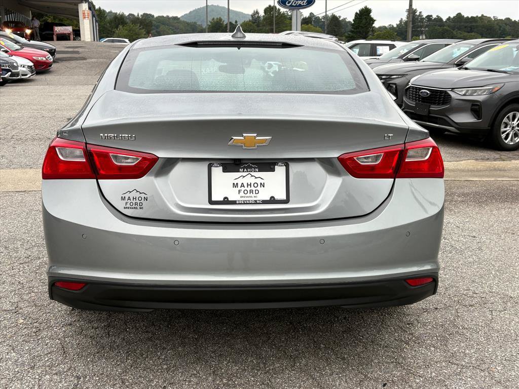 Used 2025 Chevrolet Malibu LT FWD image 6