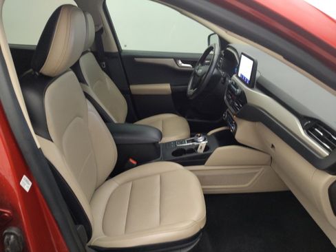 Used 2020 Ford Escape SEL image 21