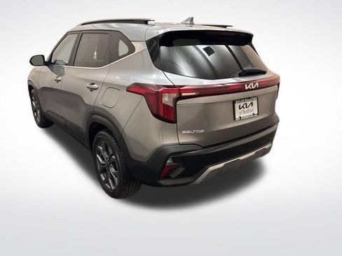 Certified 2024 Kia Seltos S FWD image 8