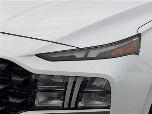 Certified 2021 Hyundai Santa Fe SE image 23