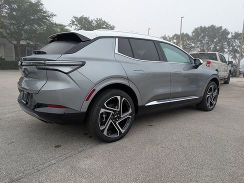 New 2026 Chevrolet Equinox EV LT image 7