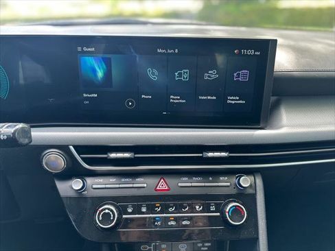 Used 2025 Hyundai Sonata SE FWD image 23