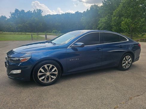 Used 2019 Chevrolet Malibu LT FWD image 11