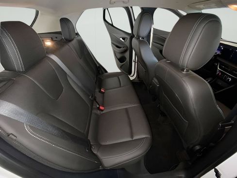 Used 2024 Buick Encore GX Sport Touring AWD/4WD image 13