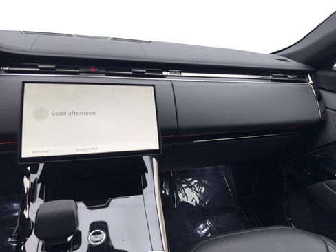 Used 2024 Land Rover Range Rover Sport Dynamic SE image 52